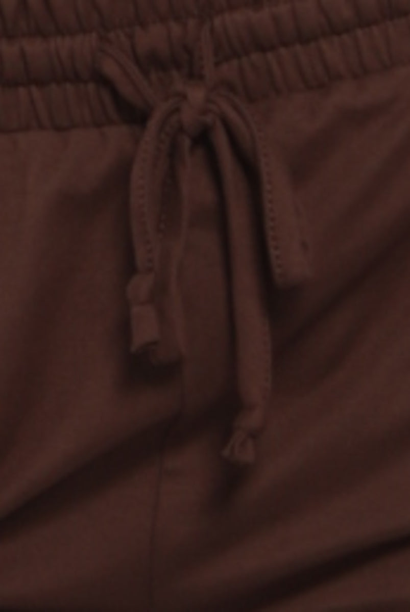 Soft Brushed Classic Drawstring Straight Leg Sweatpants - Chocolate Brown